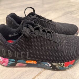 NOBULL Women's Outwork Edge Impact Floral